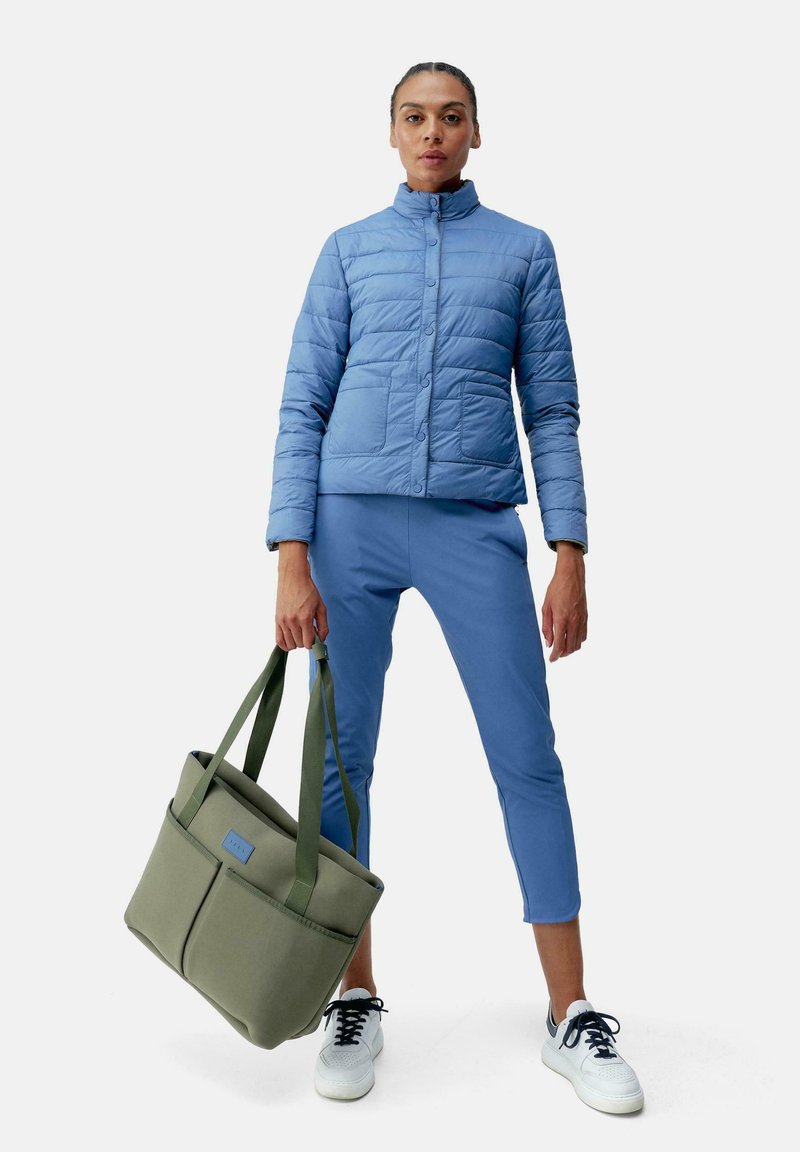 Born Living Yoga NEST Sac à main green/vert ZALANDO