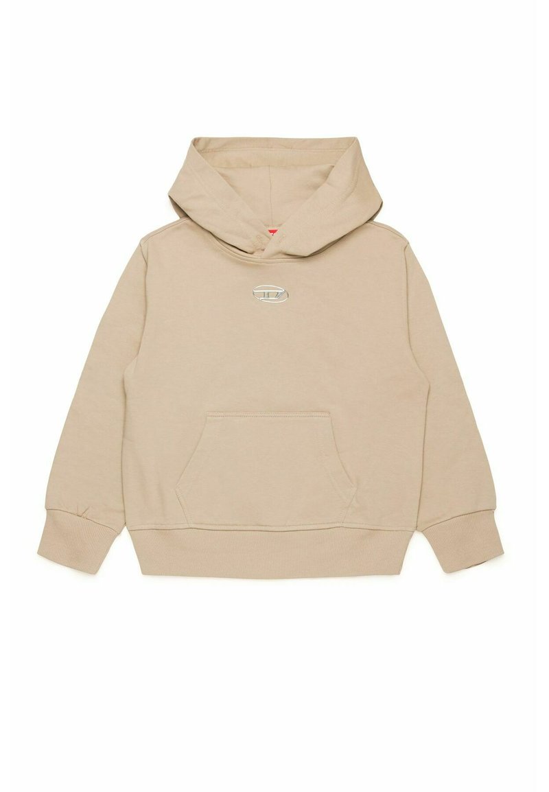 Felpa con cappuccio beige realizzata in morbido tessuto, dotata di una tasca frontale, polsini a coste e un piccolo logo metallico sul petto.