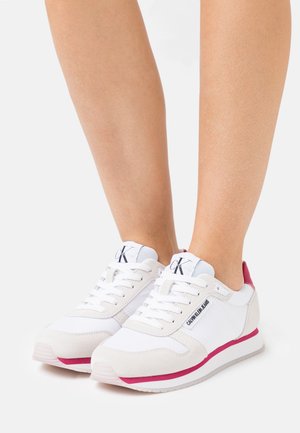 Calvin Klein Jeans, Baskets basses - beige