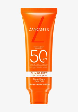 Lancaster Sun Beauty SPF 50 ansiktsfluid for sensitiv hud, oljefri, vannavvisende, gir høy beskyttelse mot UVB, UVA, synlig lys og infrarødt.