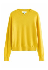 Gul sweater lavet af blødt materiale; har en rund halsudskæring, lange ærmer og ribstrikkede mansjetter og kant. Glat tekstur med en ensfarvet nuance.