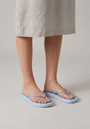 Ilse Jacobsen, Pool shoes - light blue