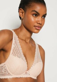 Etam - Biustonosz push-up