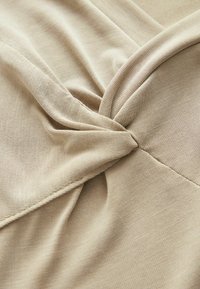 Next REGULAR FIT - TWIST DETAIL PREMIUM  - Paprasti marškinėliai - neutral