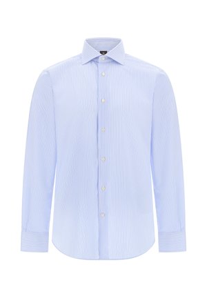 Světle modrá pruhovaná košile s dlouhými rukávy, košilovým límcem, předními knoflíky a jedním manžetou. Bavlněná tkanina s hladkým povrchem.