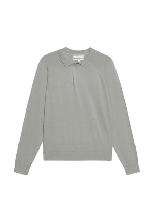 Maglione grigio chiaro a collo classico, con maniche lunghe a raglan e una consistenza morbida e liscia. Presenta un design semplice e minimalista.