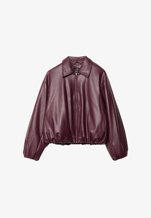 Veste courte en simili cuir bourgogne avec un large col, fermeture éclair devant et ourlet élastiqué. Avec des épaules matelassées et des manches volumineuses.