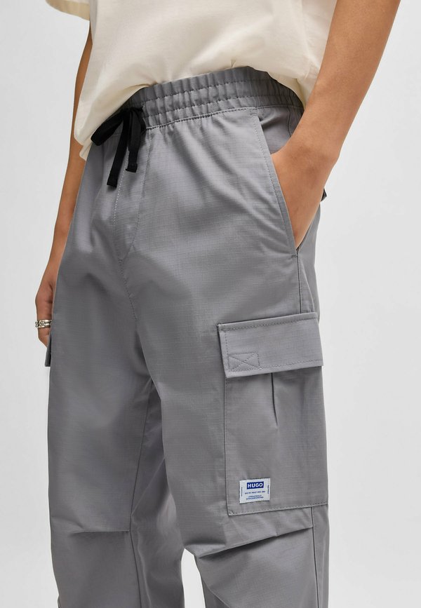 GADIC - Cargo trousers4