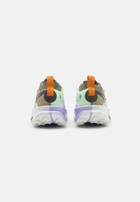 Nike Performance ZOOMX ZEGAMA 2 - Terepfutó cipők - light iron ore/anthracite/vapor green/lilac bloom/medium olive