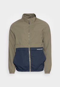 Não selecionado, dusty olive