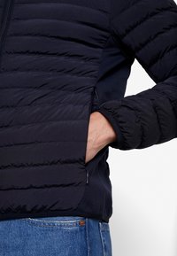 Lacoste Allvädersjacka - dark blue