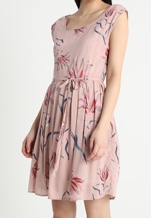 Vestido informal - light pink