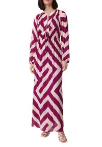 comma MIT UNTER - Długa sukienka