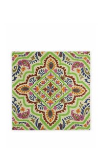 Kleurige vierkante tapijt met een levendig bloem- en geometrisch patroon in roze, groen, blauw en oranje op een crèmekleurige achtergrond.