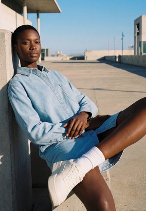 Urban Classics OVERSIZED  - Sukienka jeansowa