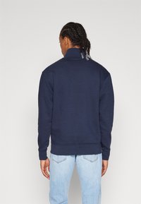 Jack & Jones JORVESTERBRO QUARTER ZIP - Melegítőfelső - sky captain