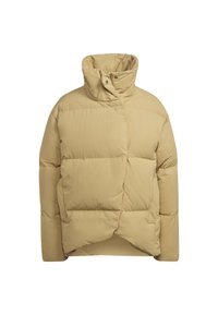 Béžová oversized péřová bunda s vysokým límcem a patentkami, prošívaný design a asymetrické zapínání vpředu.