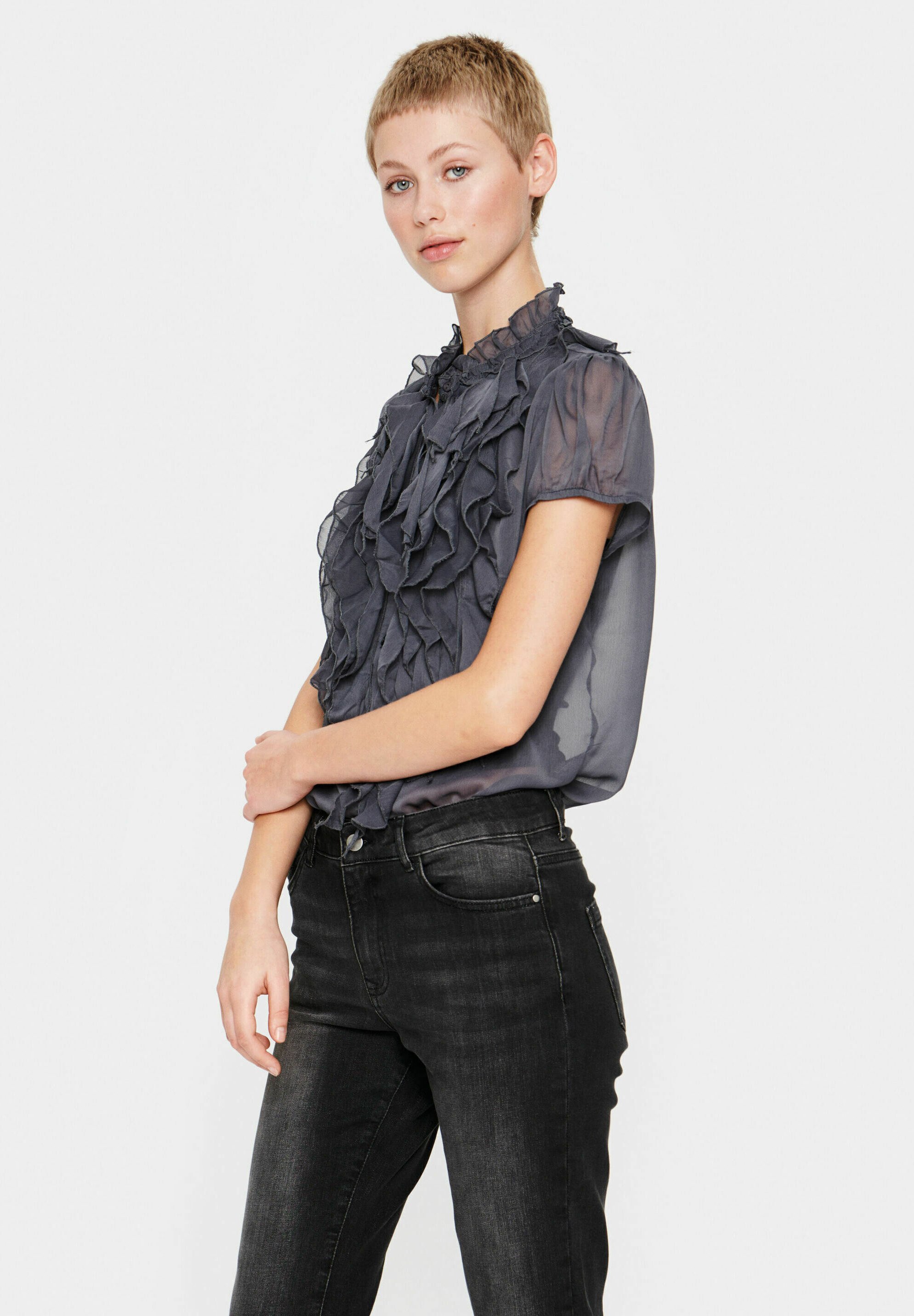 Saint Tropez LILJA CRINKLE SS Button down Blouse Ombre Blue silver Saint Tropez LILJA CRINKLE SS Button down Blouse Ombre Blue silver