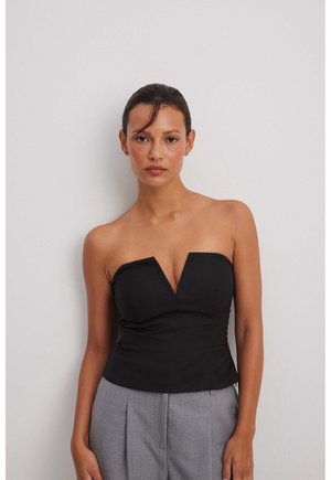 Top - black