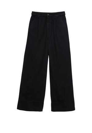 Zwarte wijde broek met een hoge taille, geplooide voorkant en een rechte snit. Gemaakt van zachte stof met een gladde textuur.