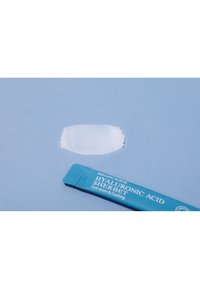 Mizon HYALURONIC SHERBET PEELING SCRUB - Peeling