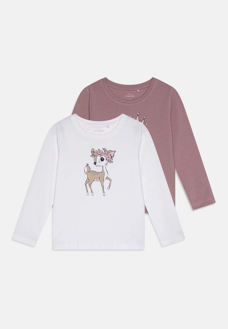 Δύο πουκάμισα με μακριά μανίκια: το ένα είναι λευκό με γραφικό ελαφιών και λουλουδάτα σχέδια, και το άλλο μοβ με σχέδιο στέμματος. Μαλακό βαμβακερό υλικό.