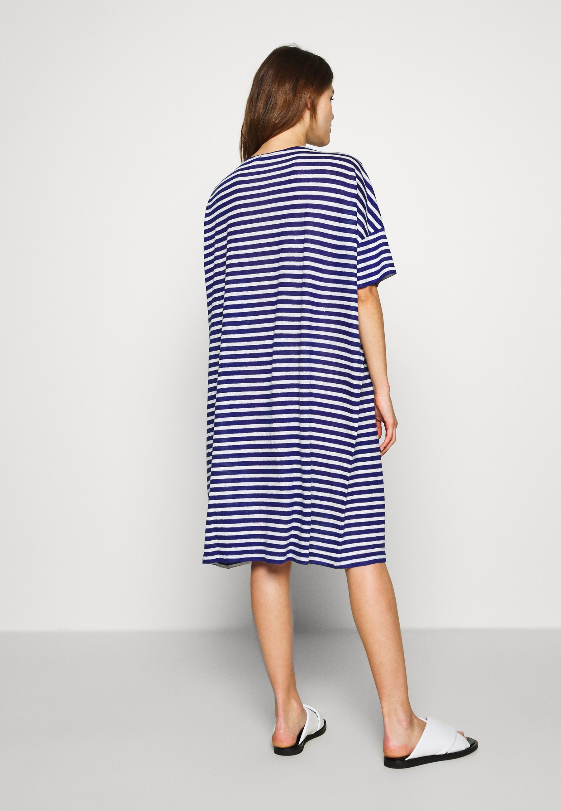 CLOSED WOMEN´S DRESS Jerseykjole dark sea Zalando.no CLOSED WOMEN´S DRESS - Jerseykjole - dark sea