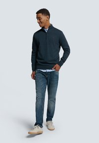 NO EXCESS TIMELESS BASICS HALF-ZIP - Strickpullover - blue