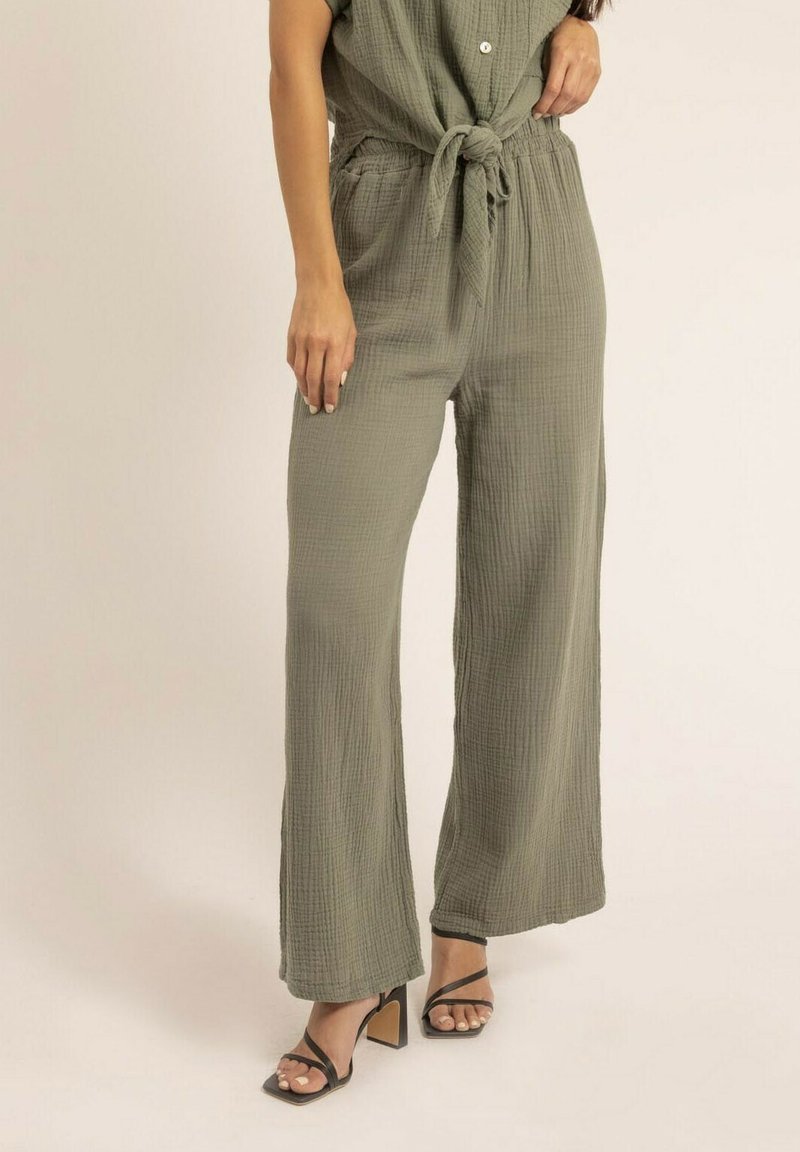 Dona x Lisa EBERTINE - Pantalon classique - kaki