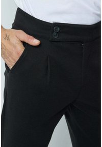 FRILIVIN UNI - Chino - noir