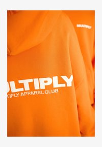 Unausgewählt, orange