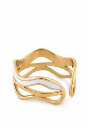 Zapestnica v zlati barvi z odprtim okrasom valovite, abstraktne izrezljane oblike in poudarki iz belega emajla.