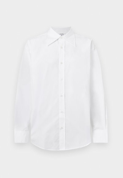 White fitted shirt with long sleeves, a classic pointed collar, and button front closure. Made of smooth, lightweight fabric.