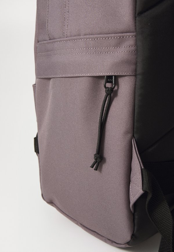 KICKFLIP BACKPACK UNISEX - Rucksack - manta2