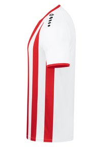 Jersey bianco a maniche corte con strisce verticali rosse, scollatura rotonda e dettagli del logo neri sulla spalla e sul lato.