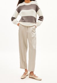 ARMEDANGELS Sweter
