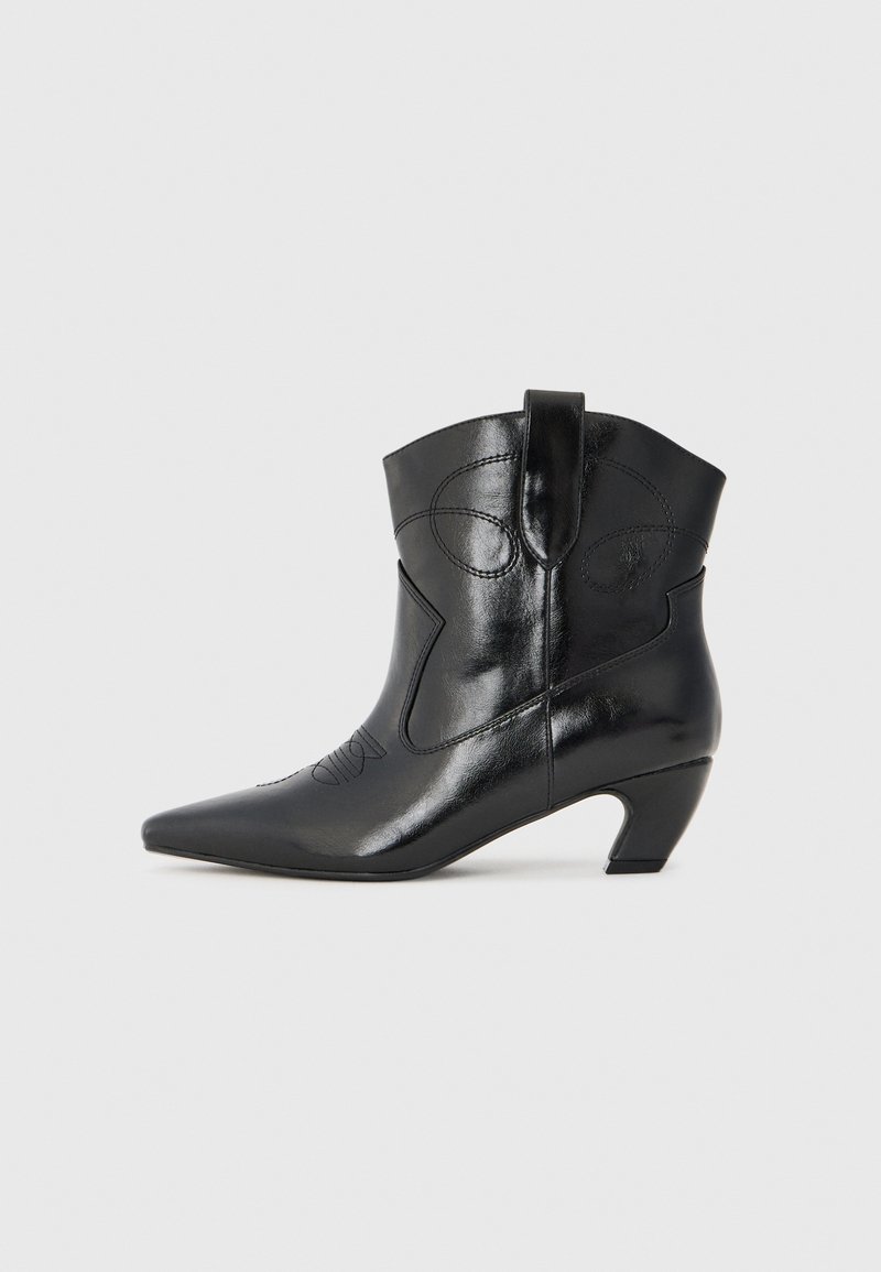 Mustmust mustamood must suunline, siledussinus, mad fuulbsu must daelбин höchsumopta, kap jogulbid tü marka, và sinaleain.