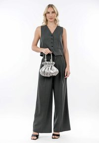 Tamaris Handtasche - silver