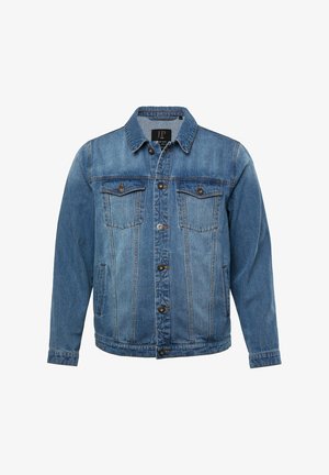 Jeansowa kurtka w średnim odcieniu niebieskiego, z zapięciem na guziki z przodu, dwiema kieszeniami na piersi oraz kontrastowymi detalami w szwie. Klasyczny kołnierz i luźny krój.