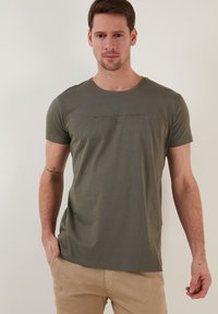 Buratti Marškinėliai su spaudiniu - khaki