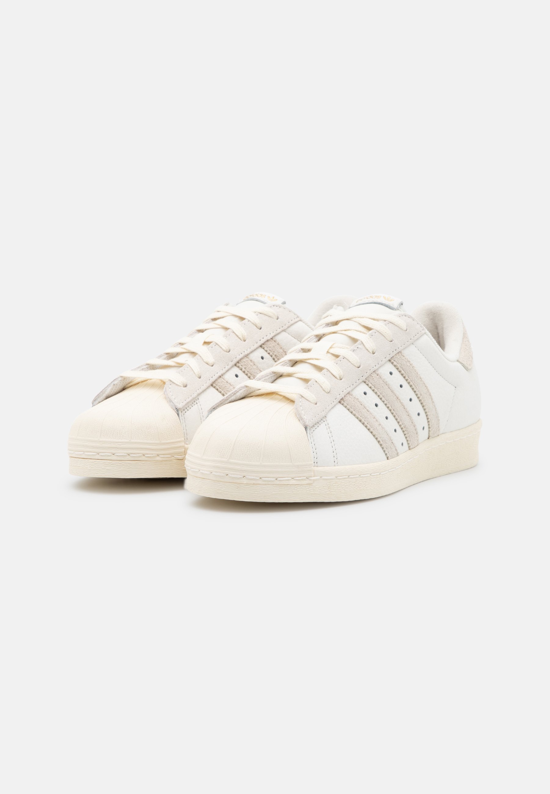 superstar cloud white adidas