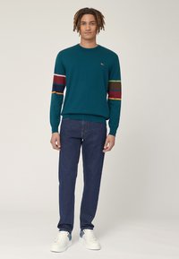 Harmont & Blaine GIROCOLLO CON FASCE A CONTRASTO SULLE - Maglione - blue denim