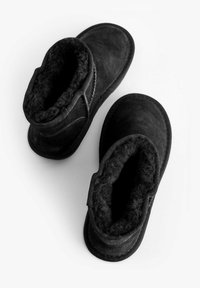 Next WATER REPELLENT PULL ON STANDARD - Zimní obuv - black suede