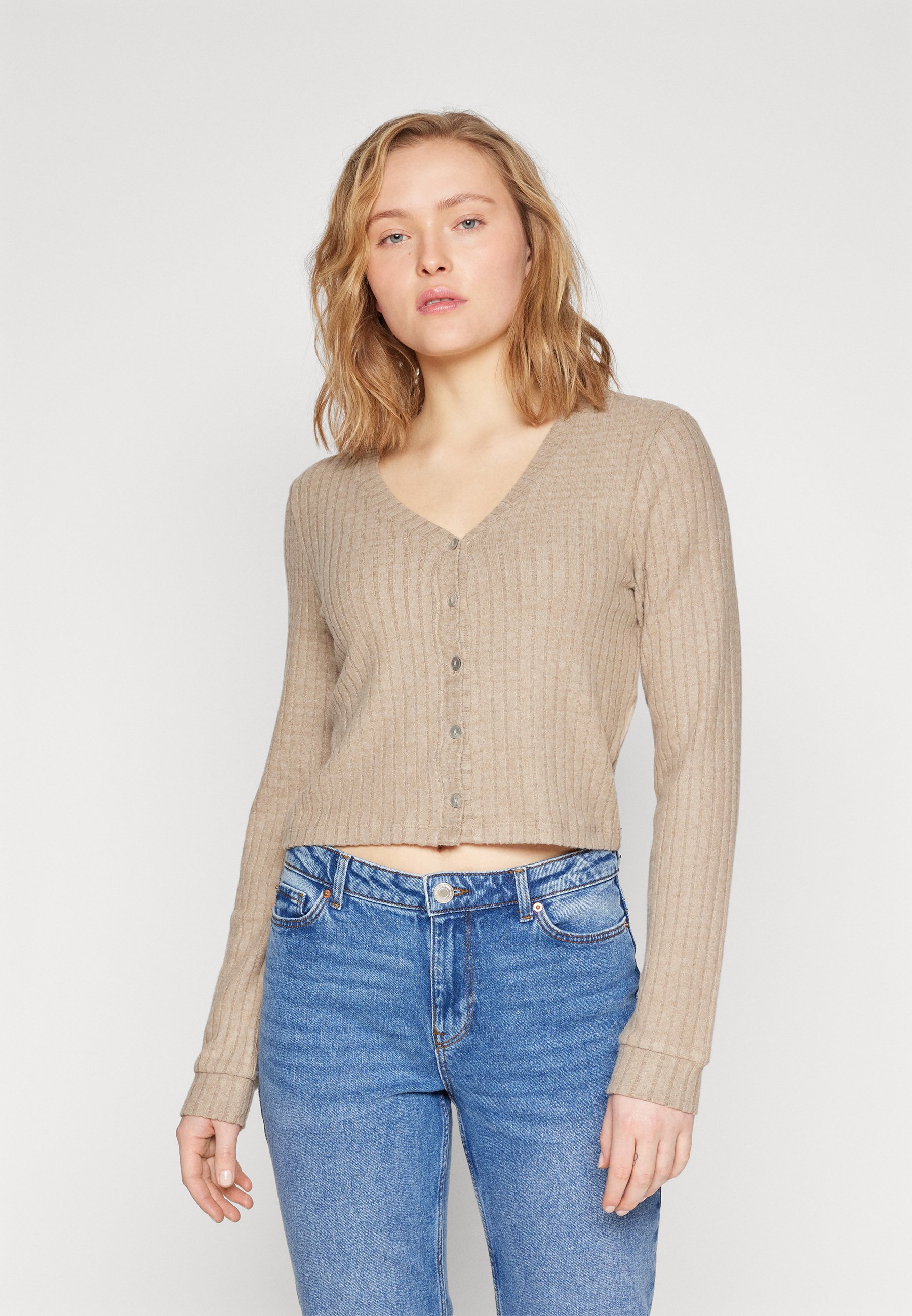 ONLY ONL LADY LS O-NECK CARDIGAN KNT Bisiklet Yaka Düğme Kapamalı Göğsü