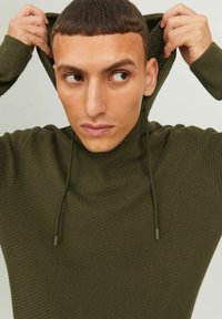 Jack & Jones CLASSIC - Džemperis - olive night