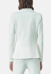 GAeLLE Blazer - bianco