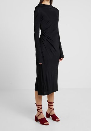 House of Dagmar Jerseykleid - black