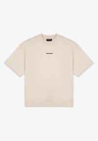 Unselected, washed desert sand/black gum