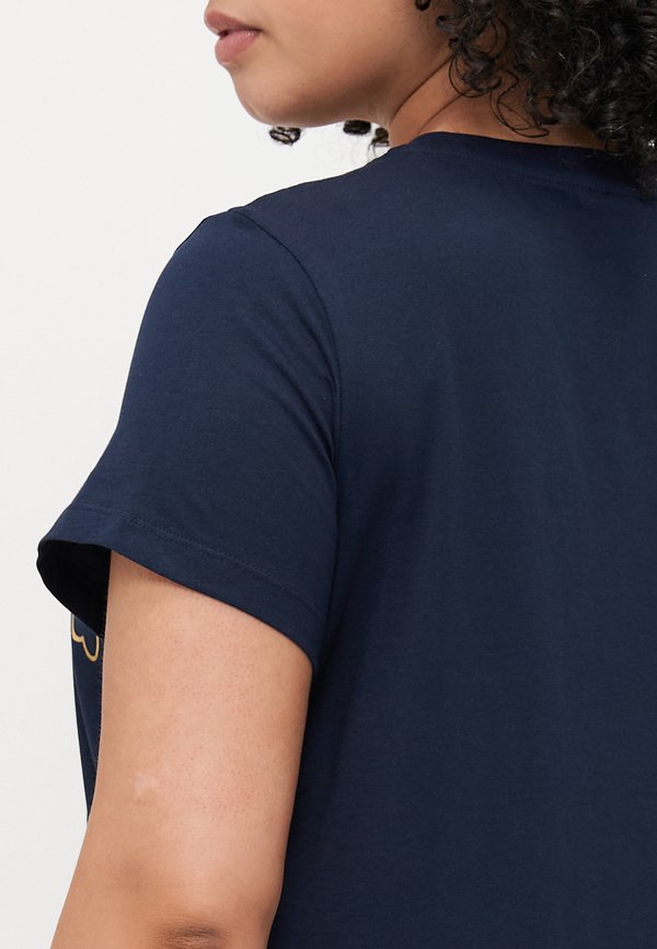 VMCKASSANDRA FRANCIS - Print T-shirt4