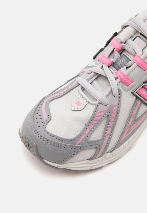 New Balance 1906 UNISEX - Trainers - grey matter/signal pink — foto 6